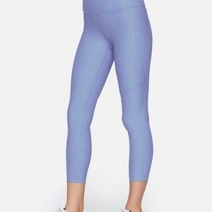Outdoor Voices 3/4 warmup leggings in Lilac